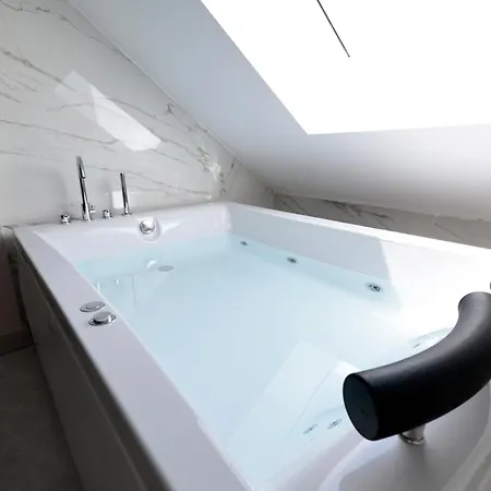Aparthotel Livia
