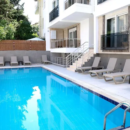 Livia Apart Otel 4*