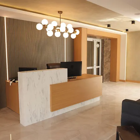 Aparthotel Livia